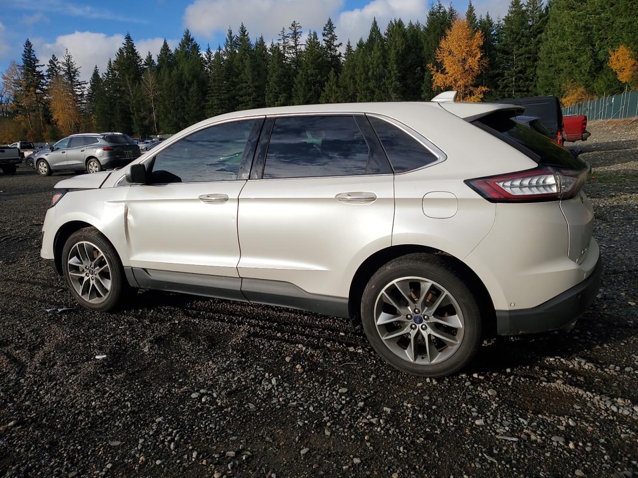 FORD EDGE TITANIUM