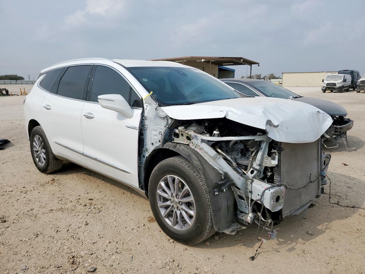 BUICK ENCLAVE ESSENCE