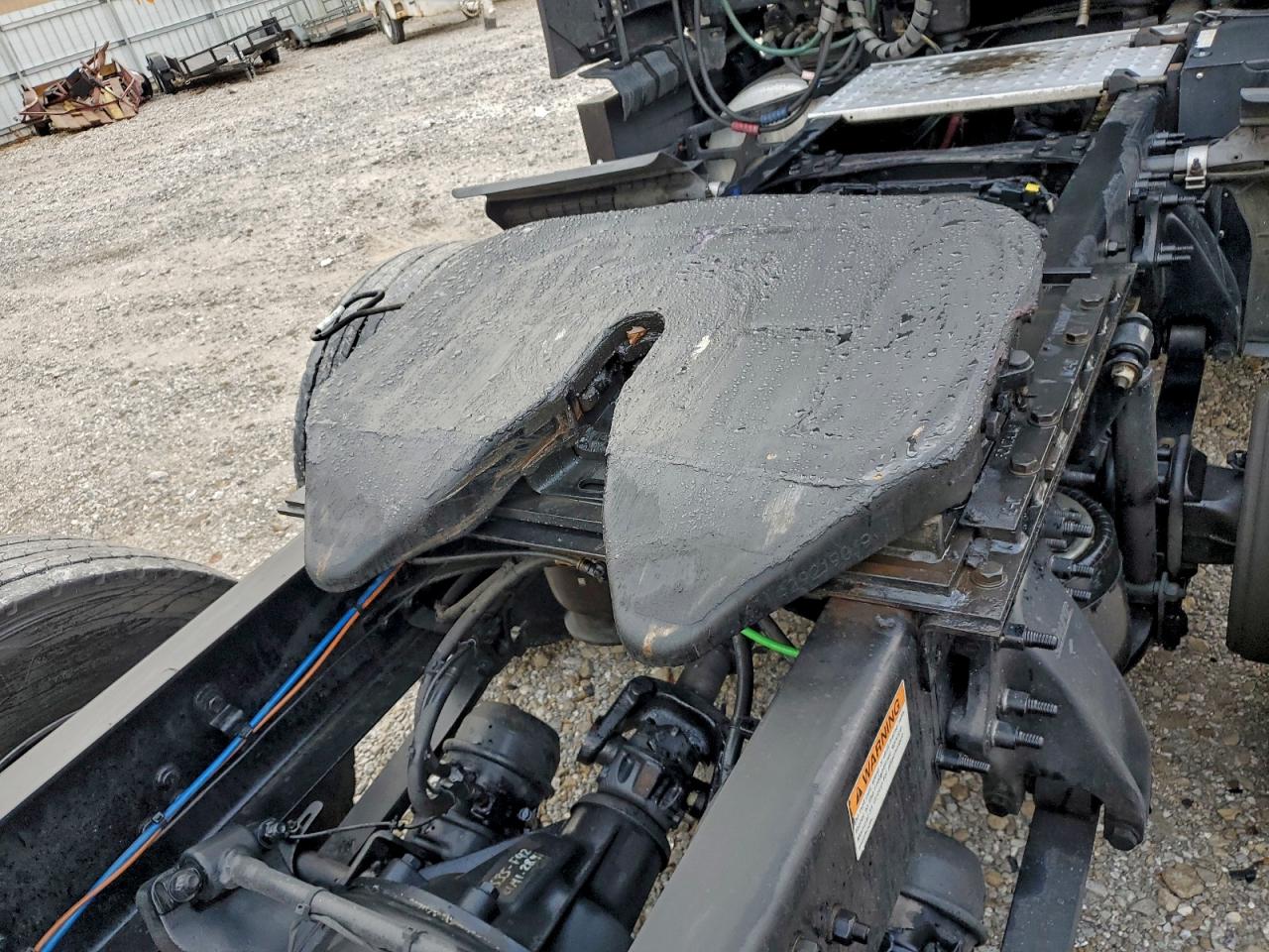 Lot #3294147942 2021 FREIGHTLINER CASCADIA 1