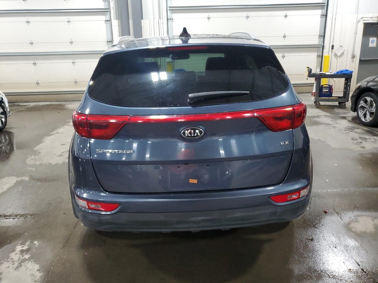 KIA SPORTAGE EX