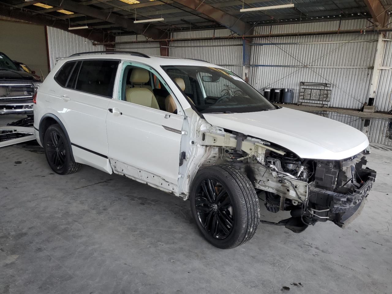 Lot #3304148515 2022 VOLKSWAGEN TIGUAN SE