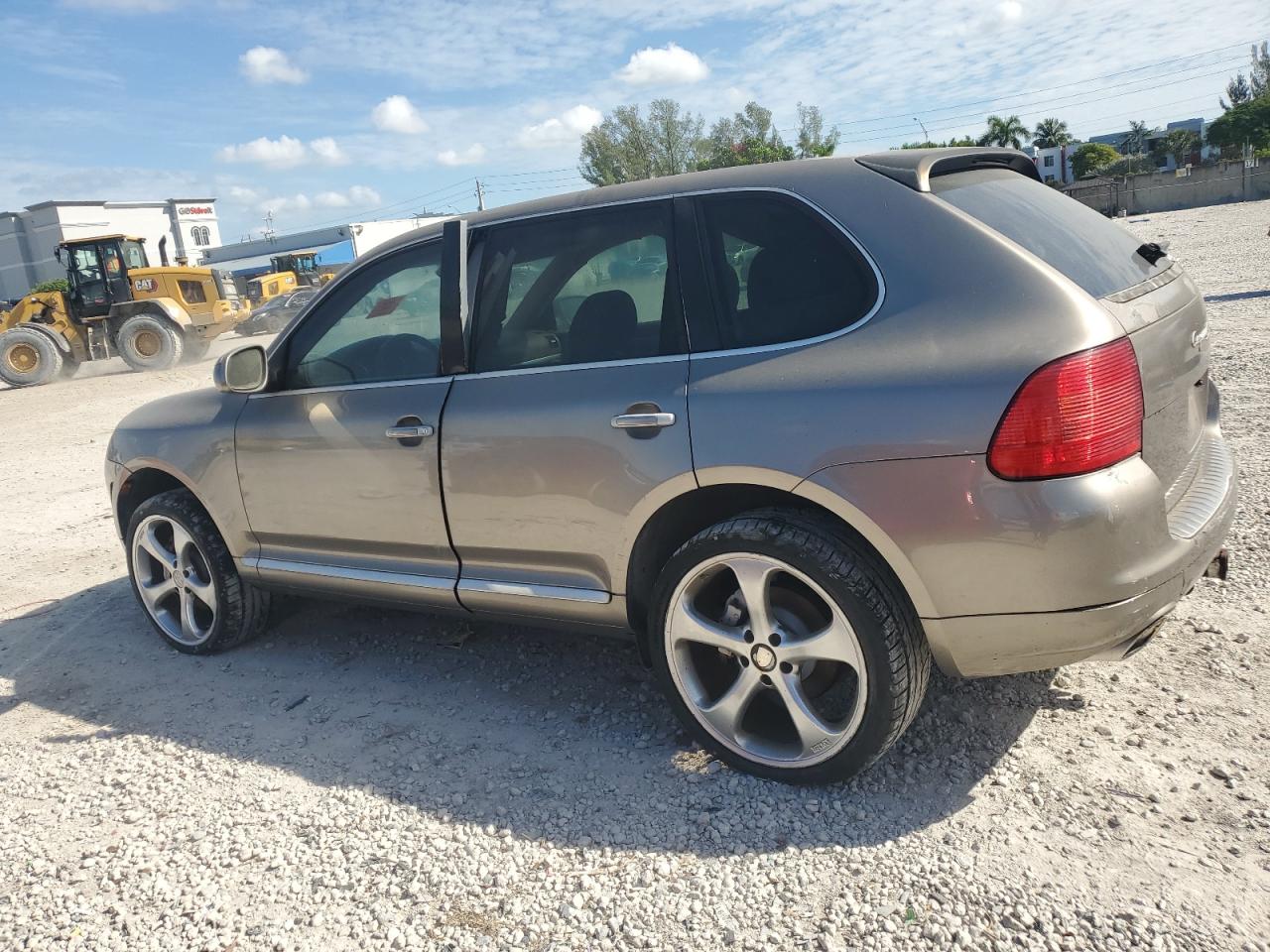 Lot #3305307317 2006 PORSCHE CAYENNE S