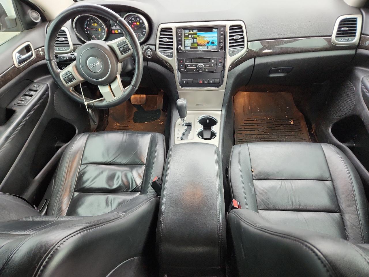 JEEP GRAND CHEROKEE LAREDO