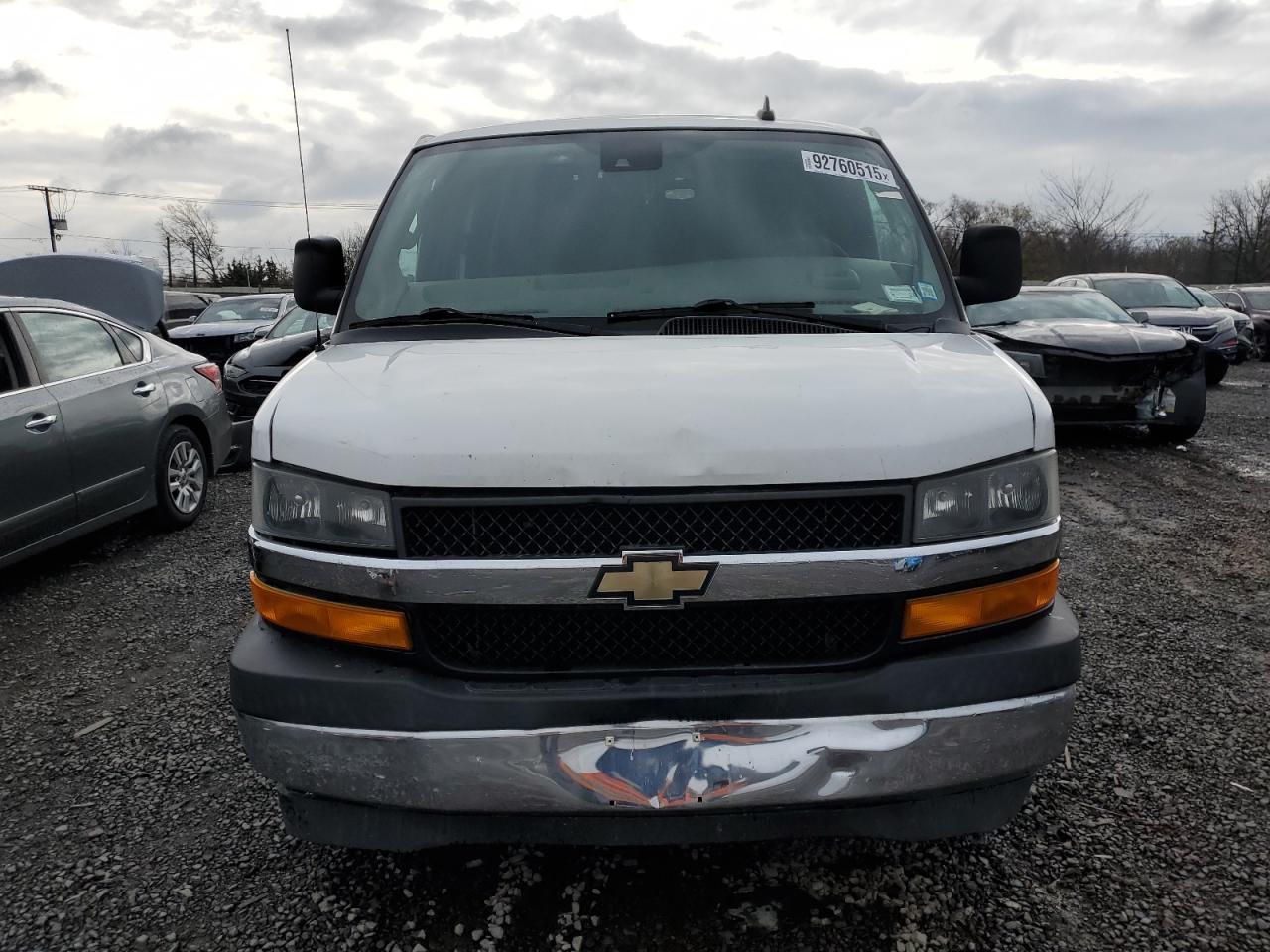 CHEVROLET EXPRESS LT