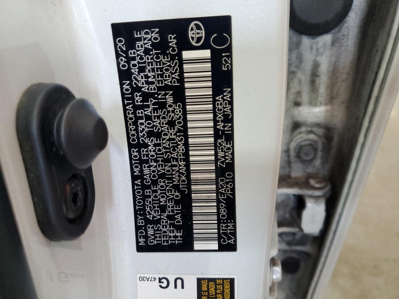 TOYOTA PRIUS PRIME LE