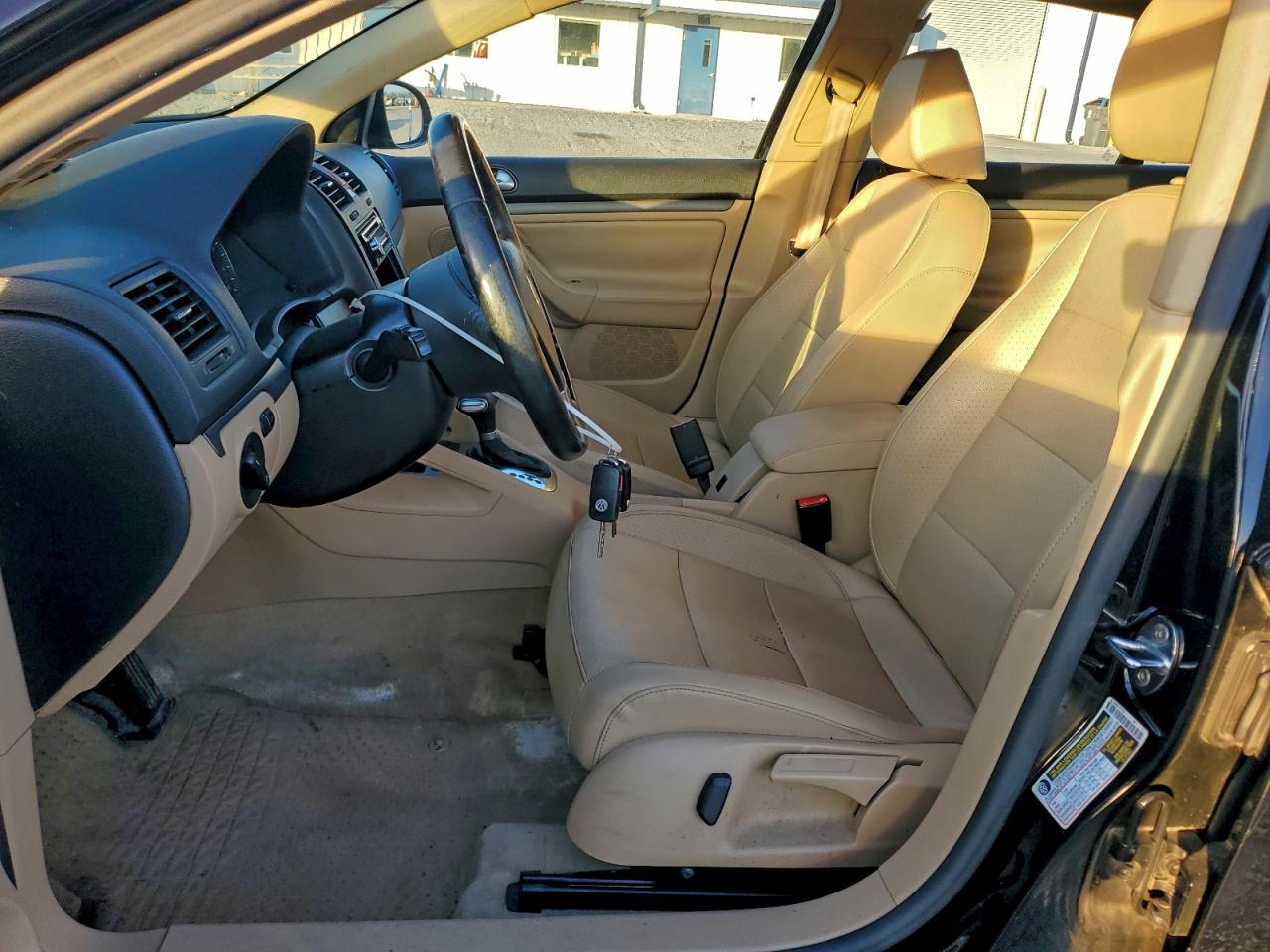 Lot #3302908116 2009 VOLKSWAGEN JETTA SE