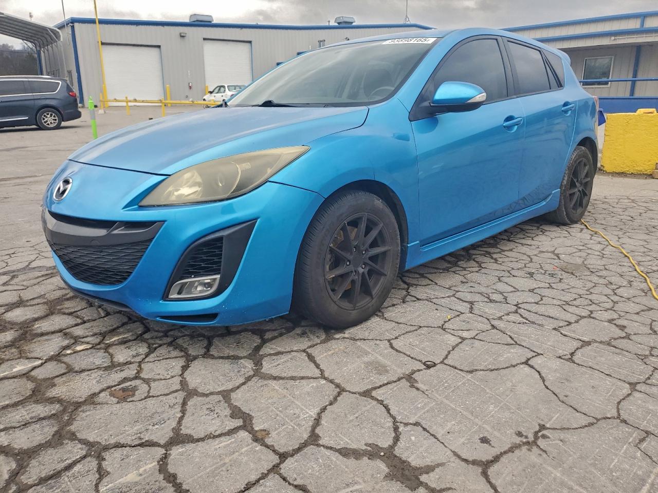 MAZDA 3 S