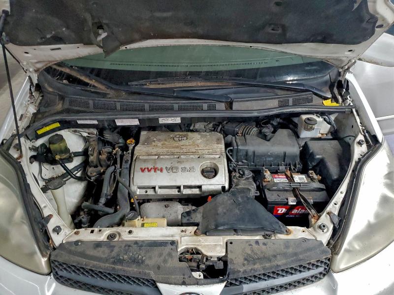 2005 TOYOTA SIENNA XLE #3296981831