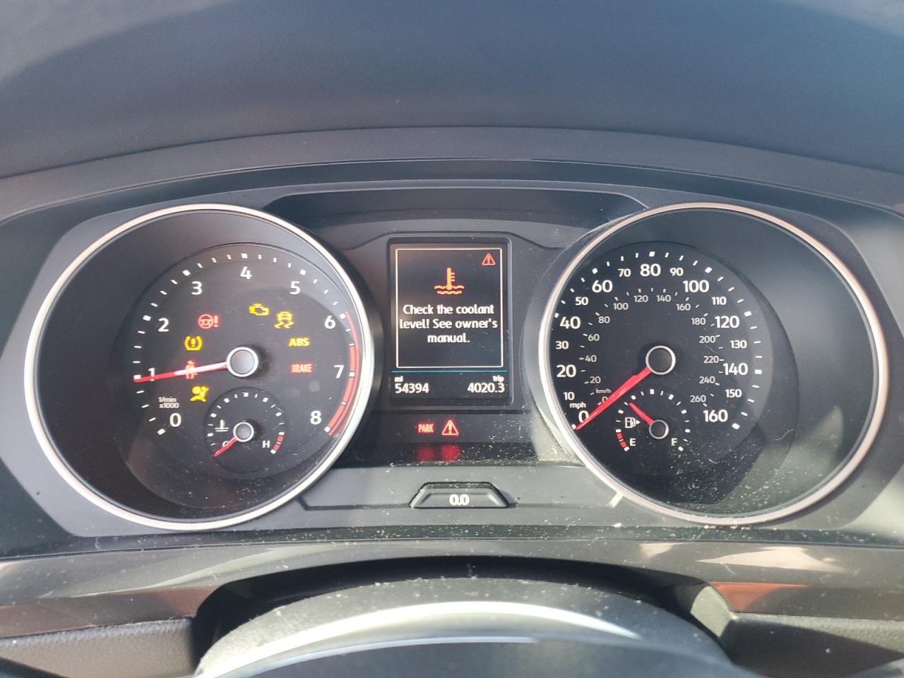 VOLKSWAGEN TIGUAN SE