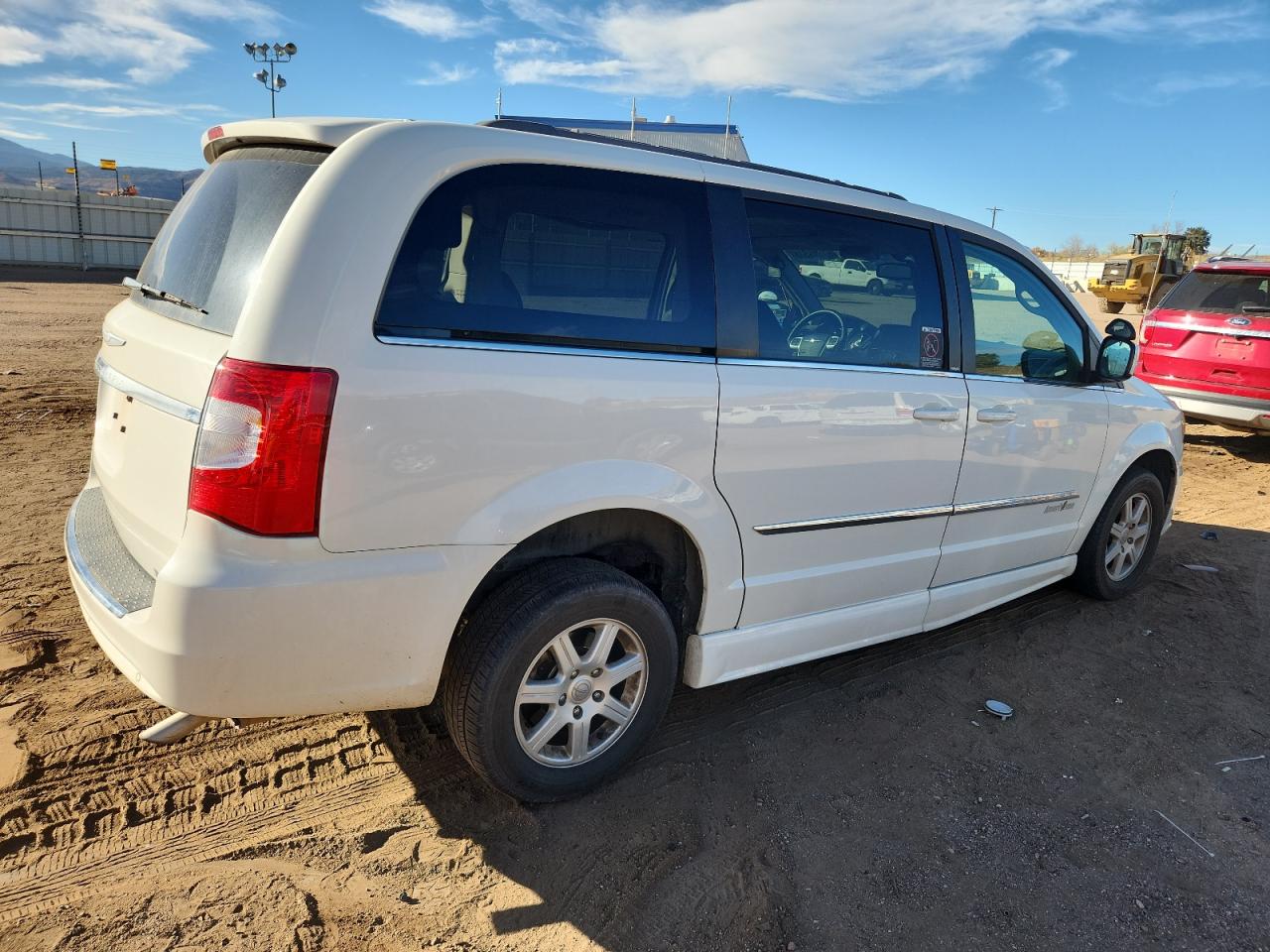 CHRYSLER TOWN & COUNTRY TOURING