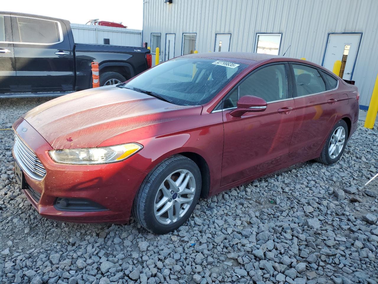 FORD FUSION SE