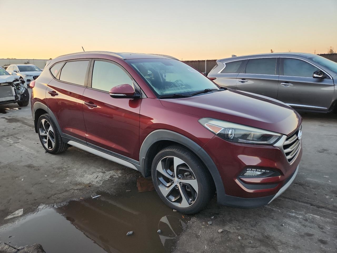 HYUNDAI TUCSON LIMITED