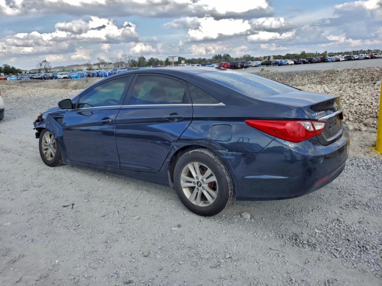 HYUNDAI SONATA GLS