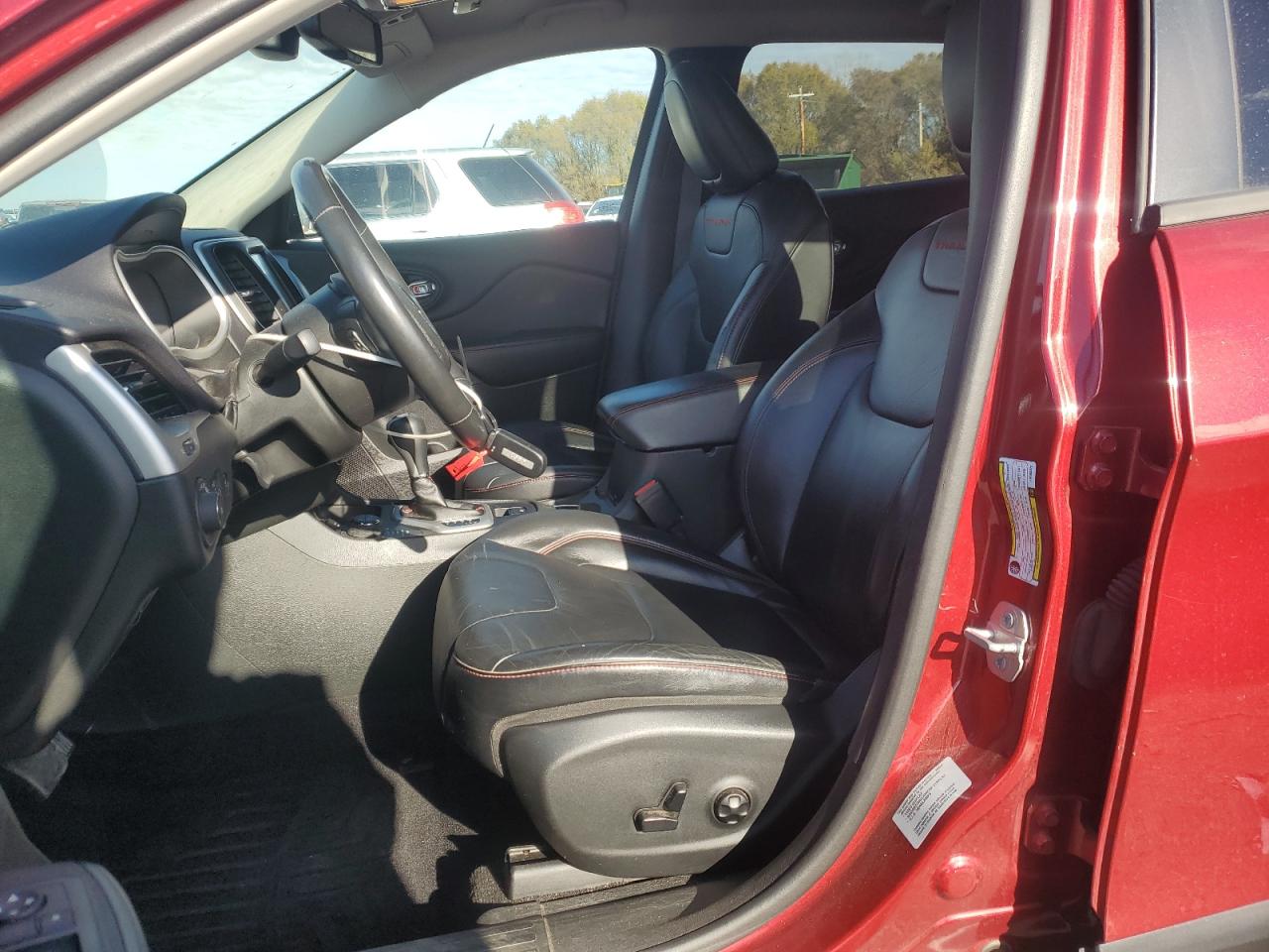 JEEP CHEROKEE TRAILHAWK