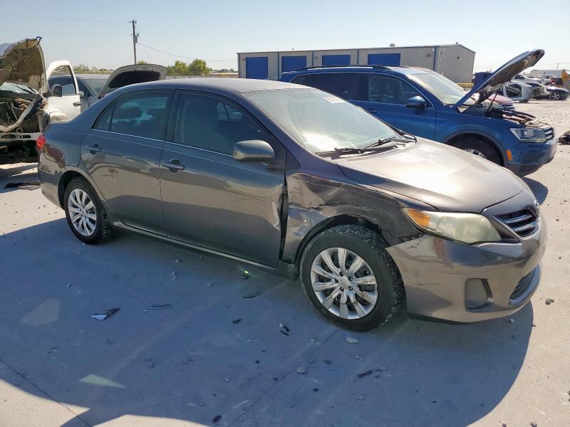 2013 TOYOTA COROLLA BA #3282555952