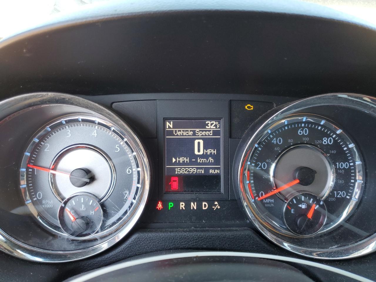 CHRYSLER TOWN & COUNTRY TOURING L