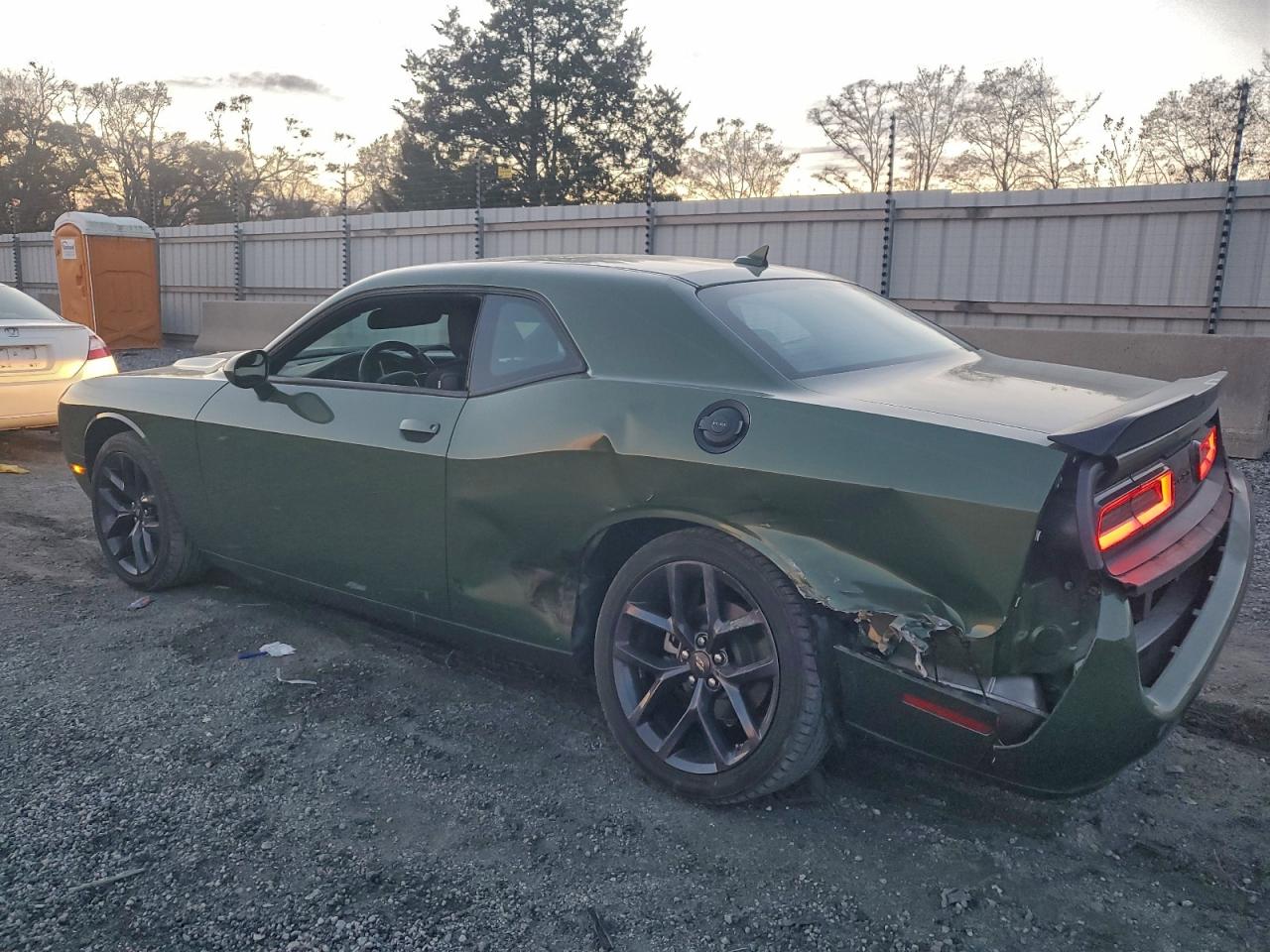 DODGE CHALLENGER SXT