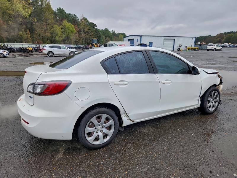 2013 MAZDA 3 I #3302842902
