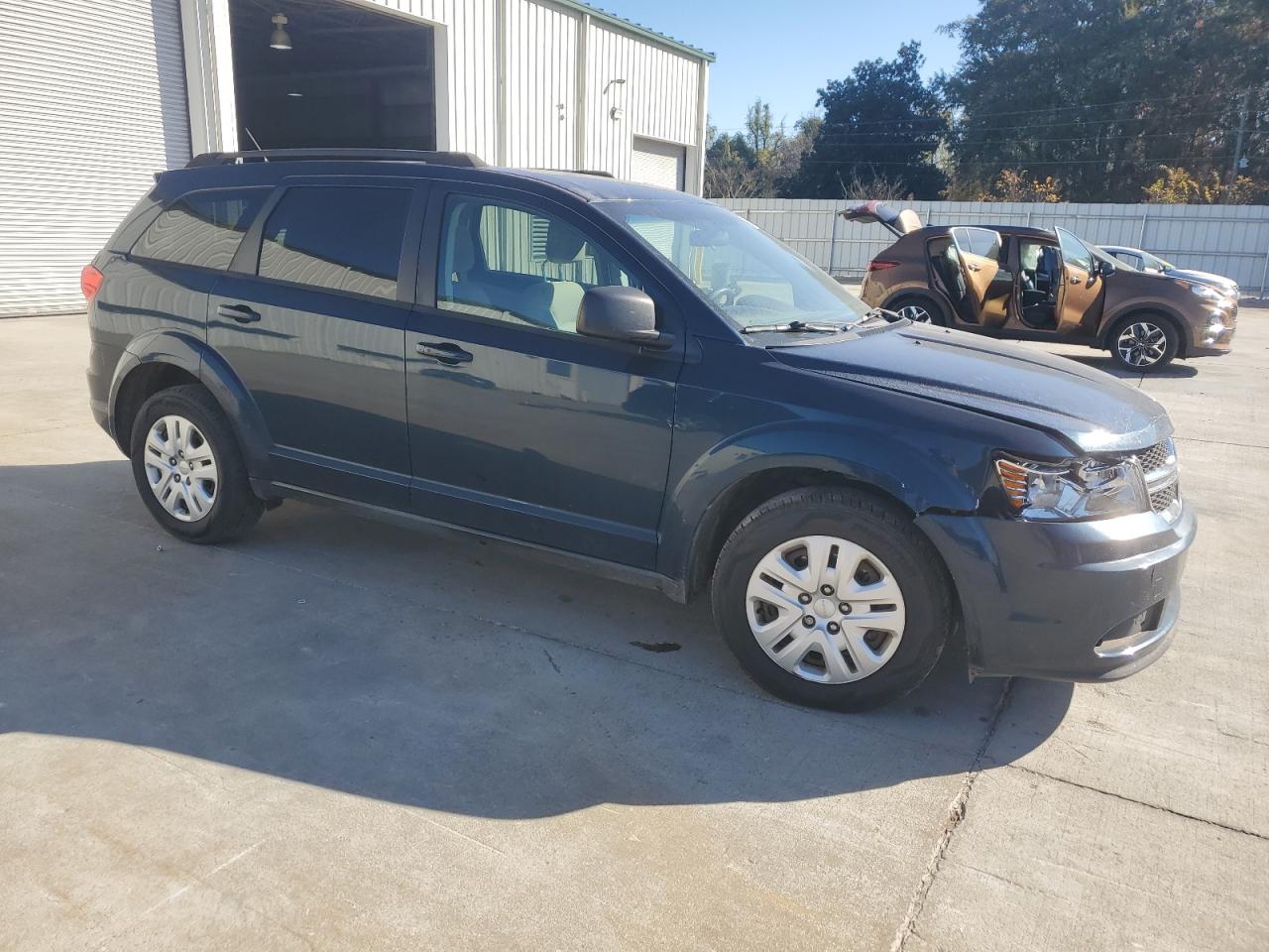 DODGE JOURNEY SE
