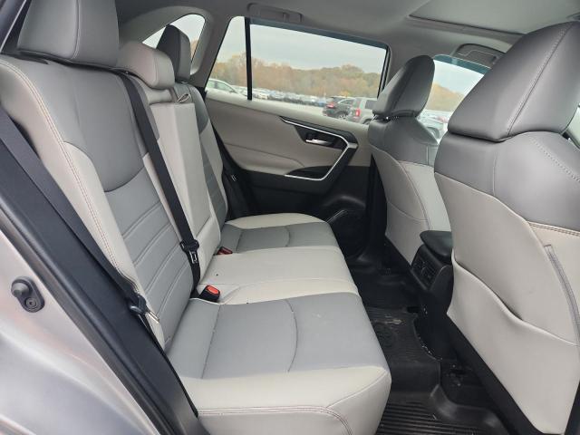 2022 TOYOTA RAV4 XLE P - 2T3A1RFV9NC280997