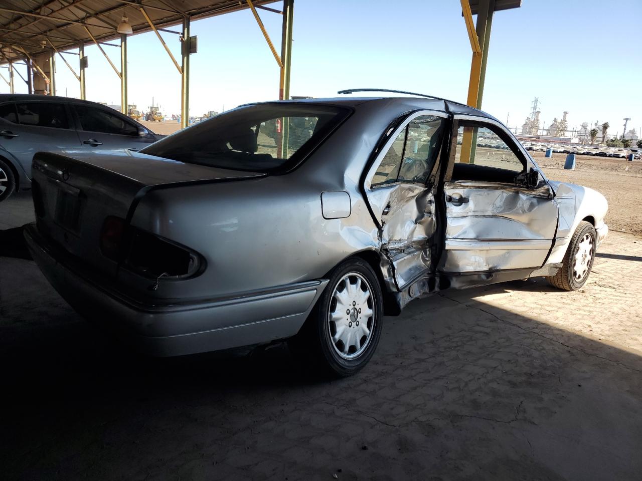 Lot #3296417661 1998 MERCEDES-BENZ E 320