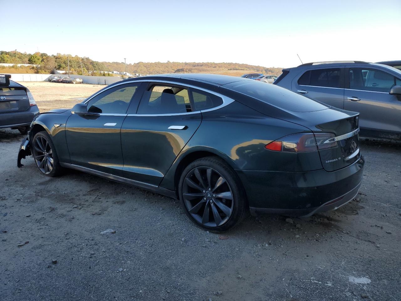 TESLA MODEL S