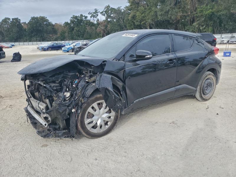 2020 TOYOTA C-HR XLE #3304735920