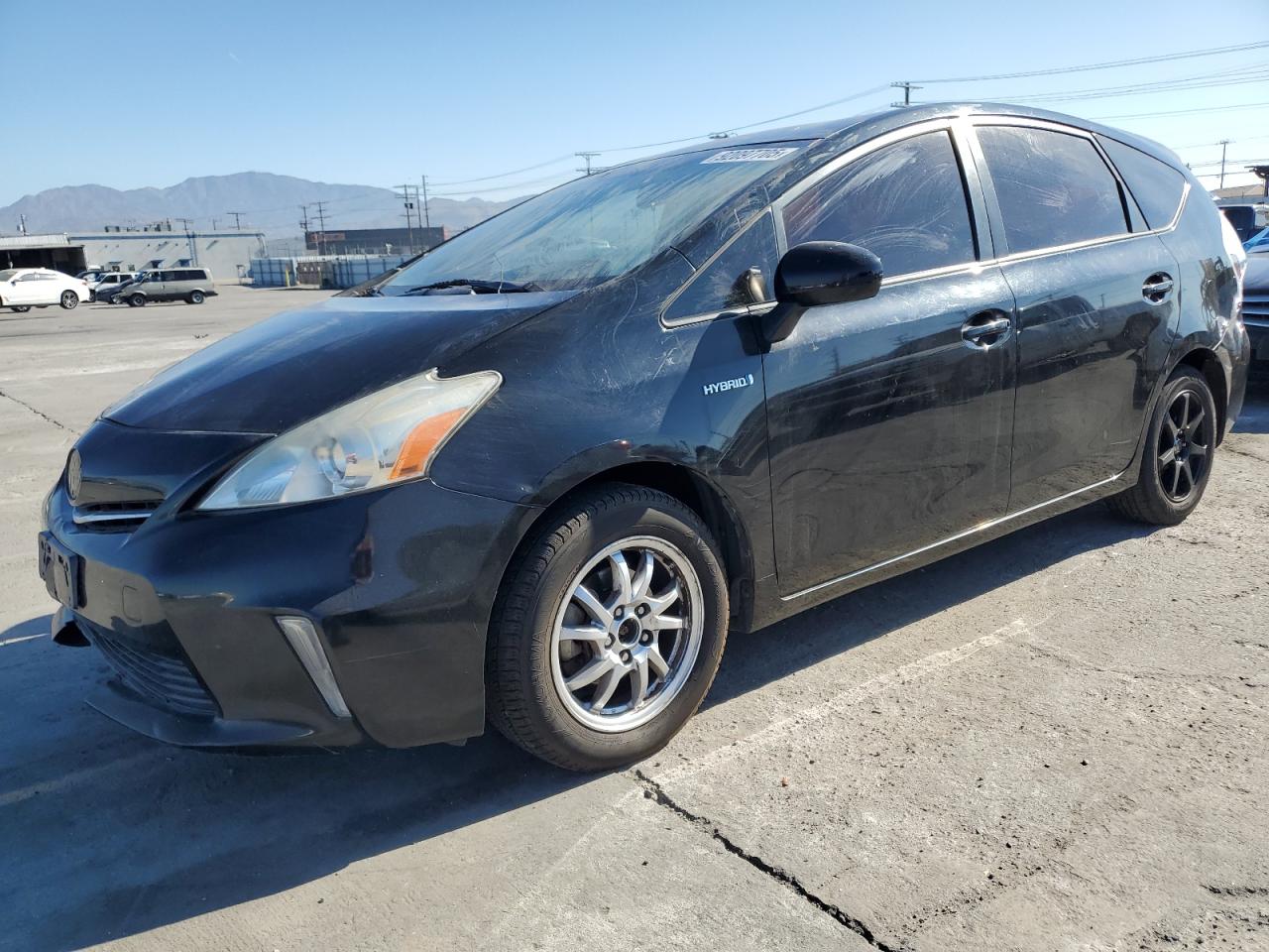 TOYOTA PRIUS V