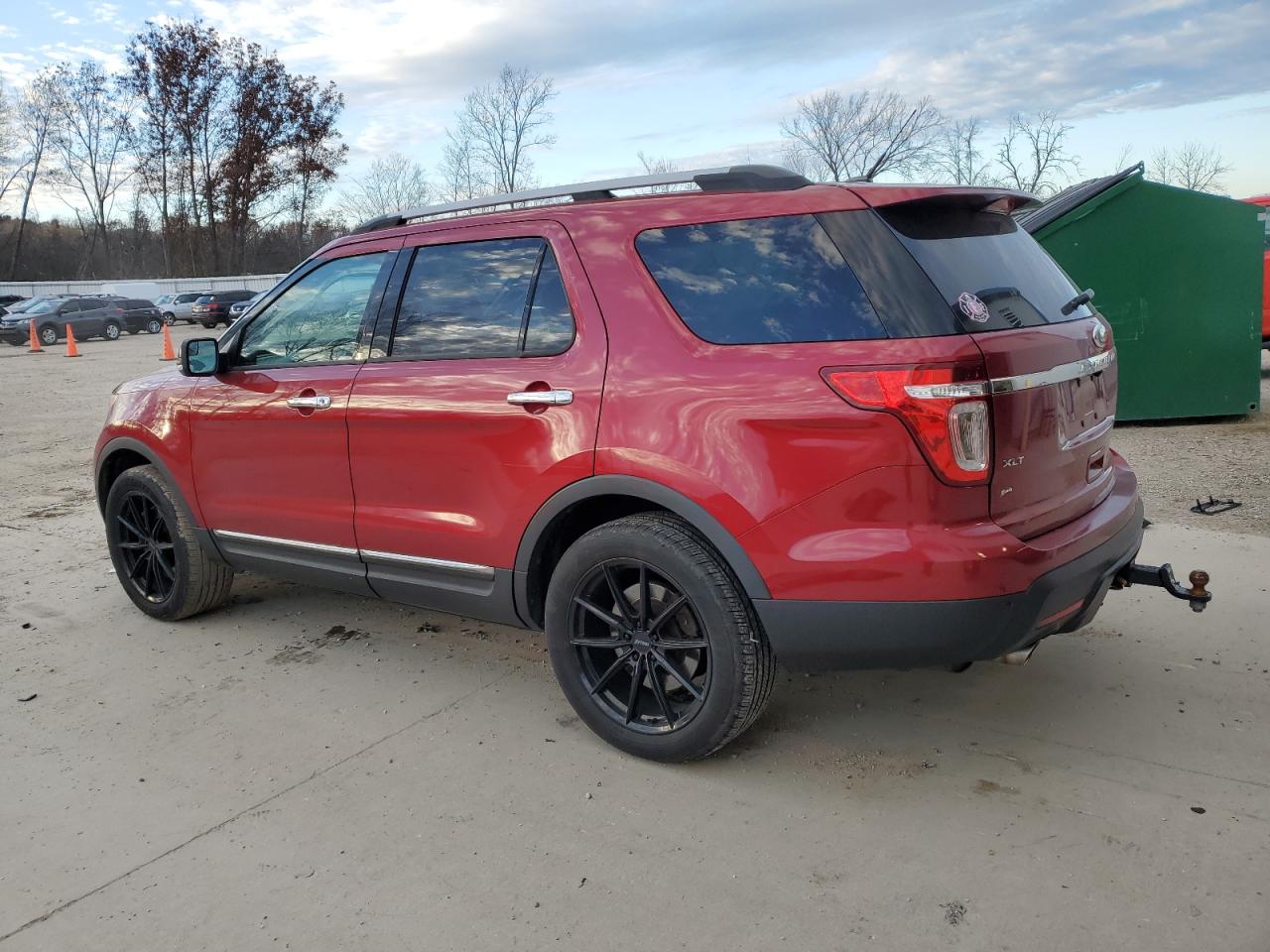 FORD EXPLORER XLT