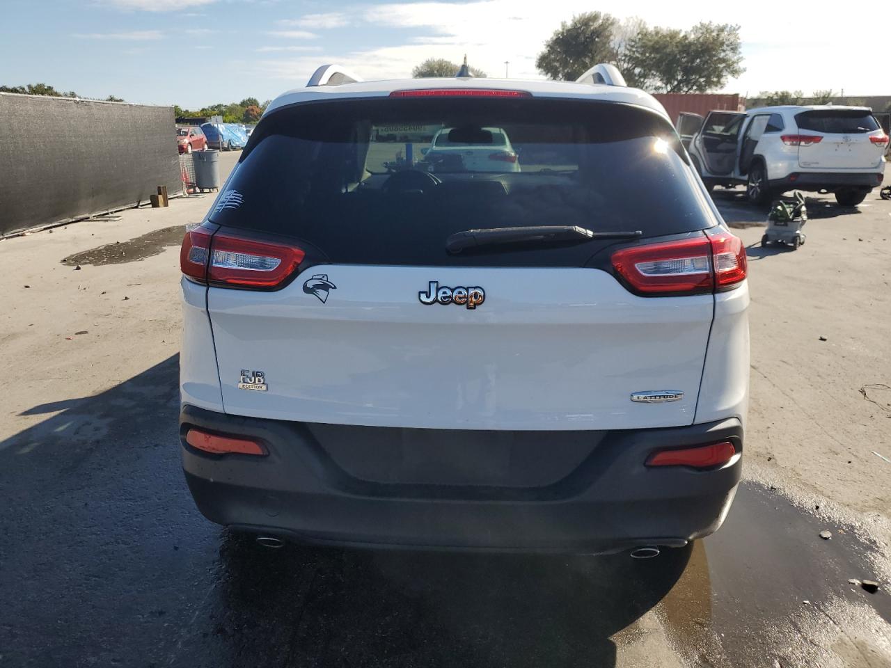 JEEP GRAND CHEROKEE LATITUDE