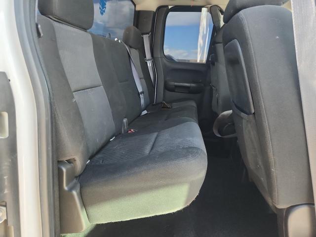 2010 CHEVROLET SILVERADO - 1GCSKSE34AZ104277