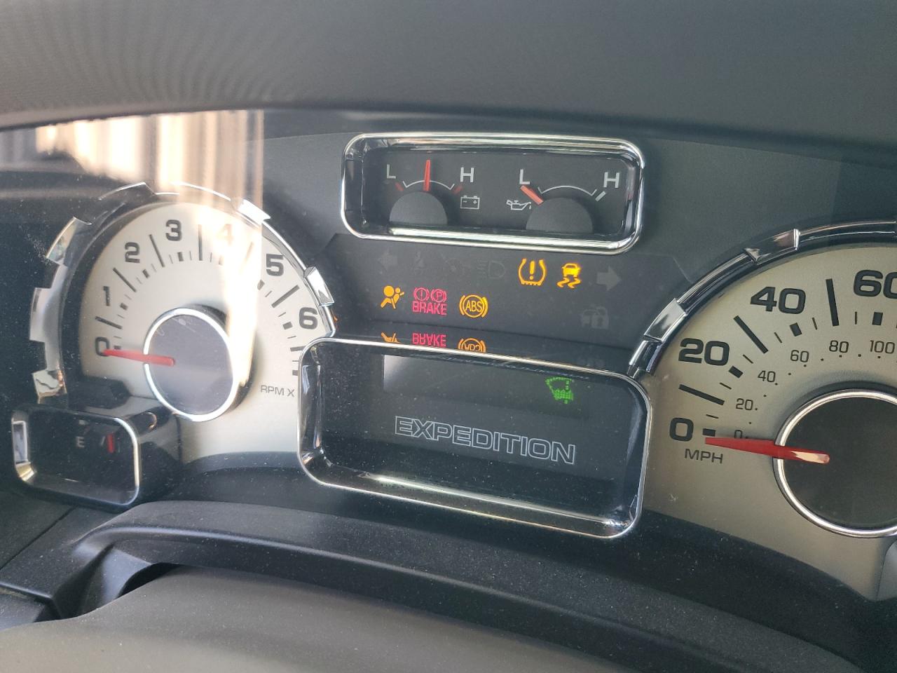 FORD EXPEDITION LIMITED