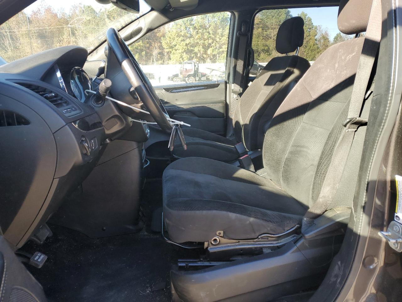 DODGE GRAND CARAVAN SE