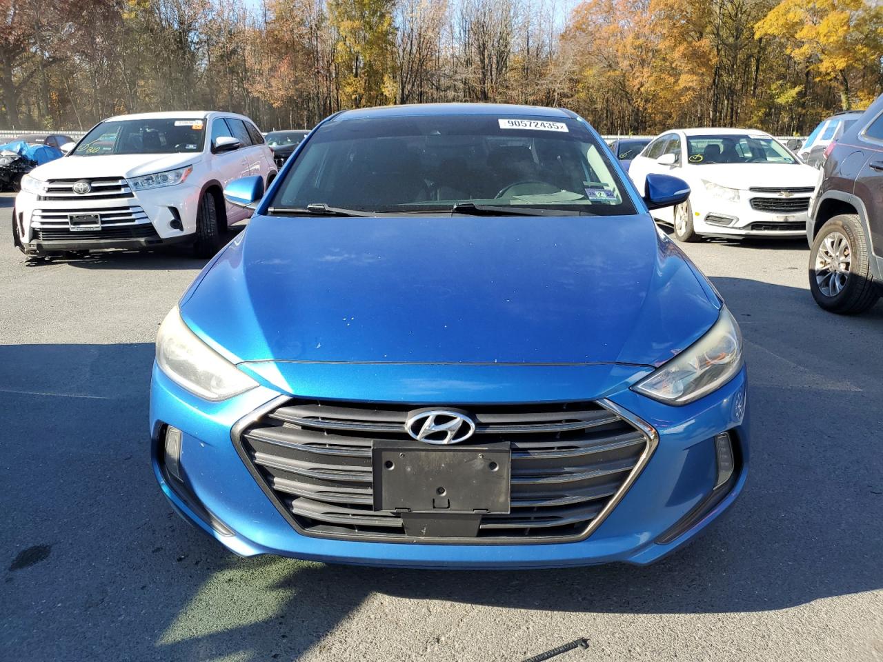 HYUNDAI ELANTRA SE