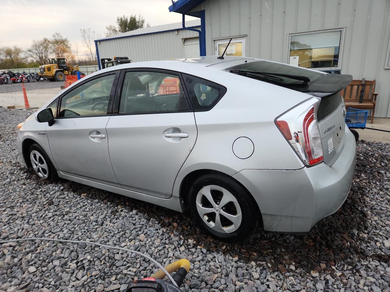 TOYOTA PRIUS
