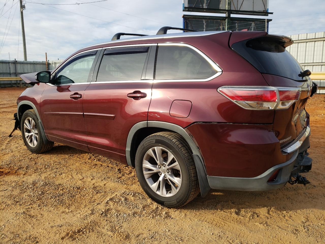 TOYOTA HIGHLANDER XLE