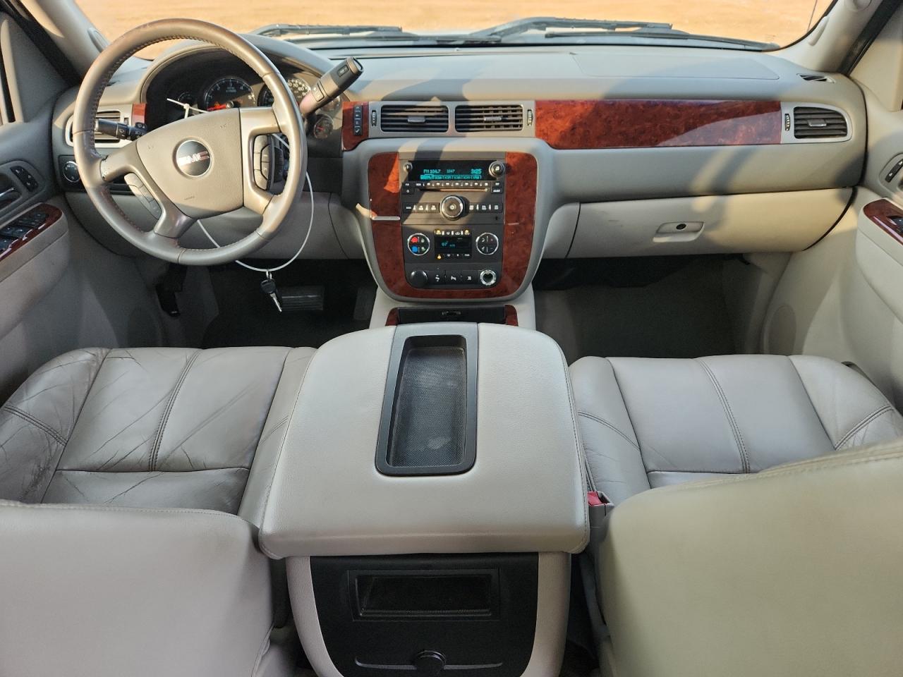 GMC SIERRA C1500 SLT