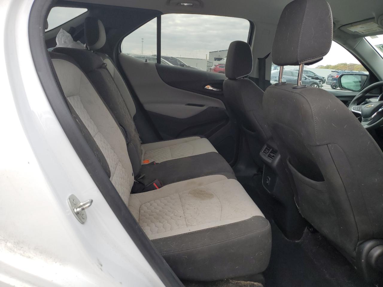 CHEVROLET EQUINOX LS