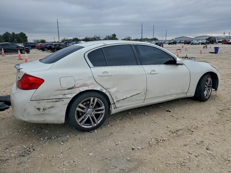 2011 INFINITI G37 BASE #3304966962