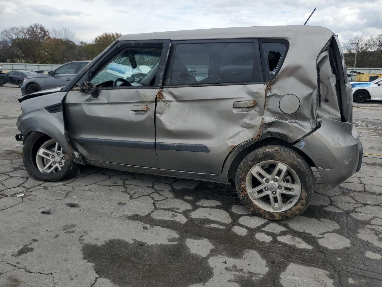 KIA SOUL +
