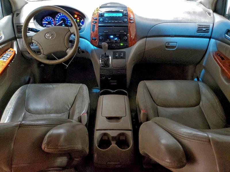 2006 TOYOTA SIENNA XLE #3296901836