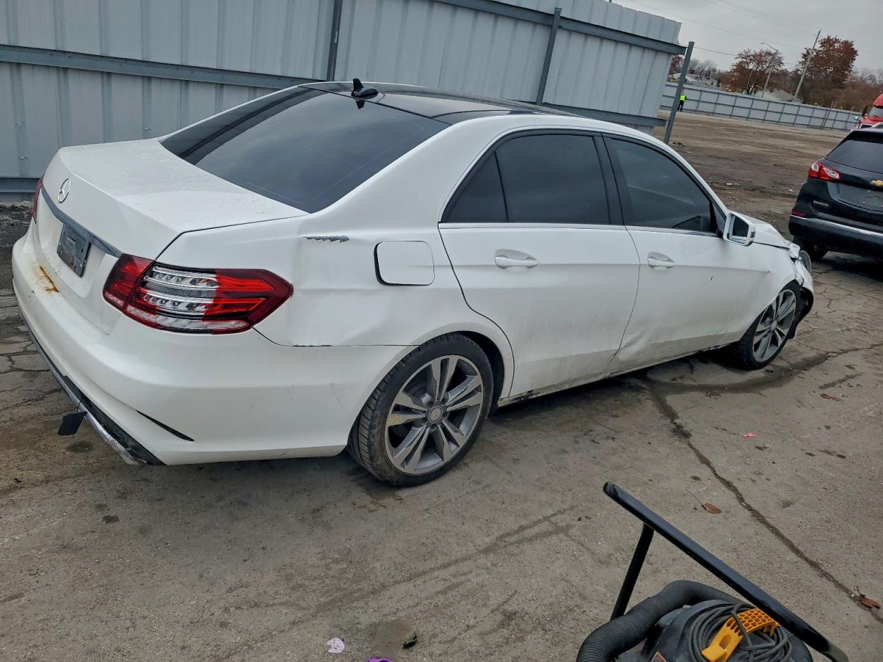 MERCEDES-BENZ E-CLASS 350