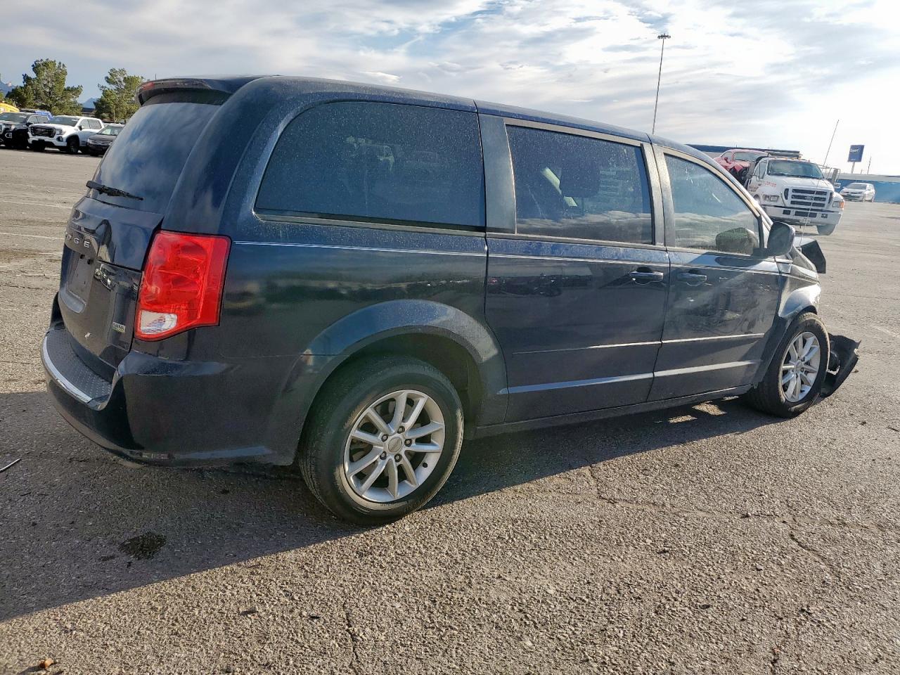 DODGE GRAND CARAVAN SXT