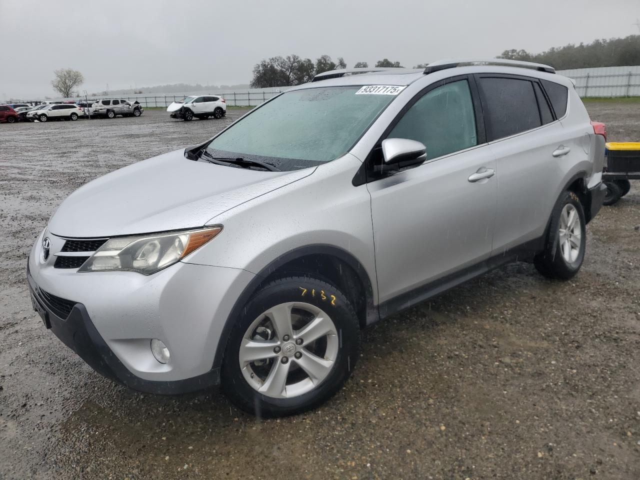 TOYOTA RAV4 XLE