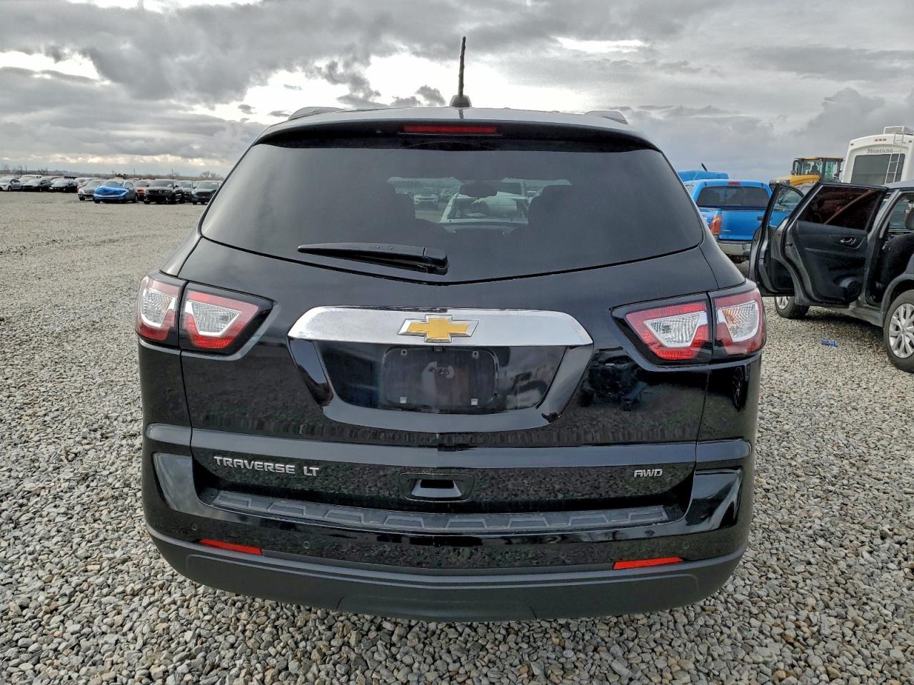 CHEVROLET TRAVERSE LT