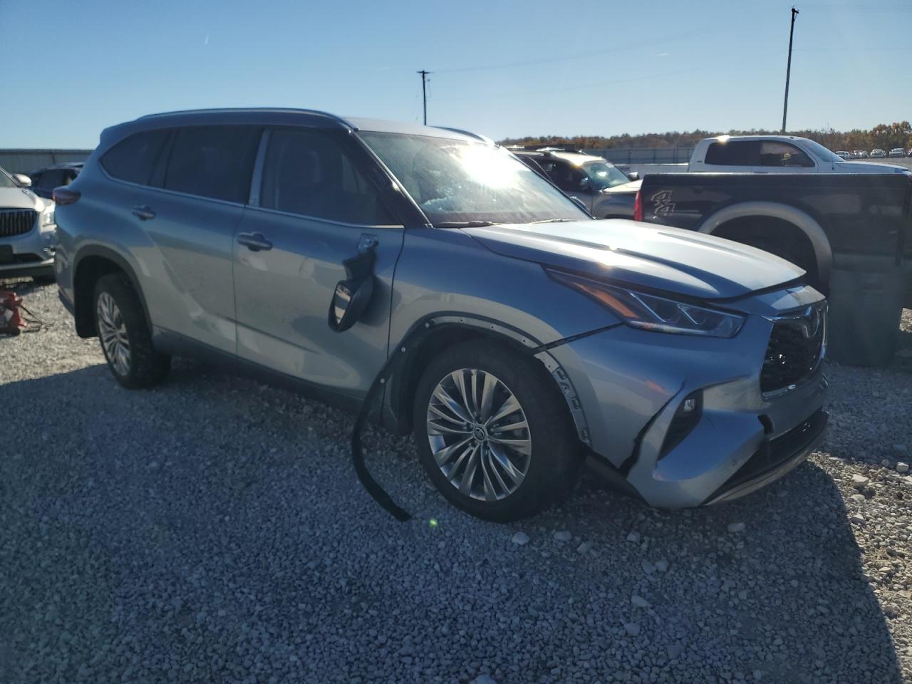 TOYOTA HIGHLANDER LE