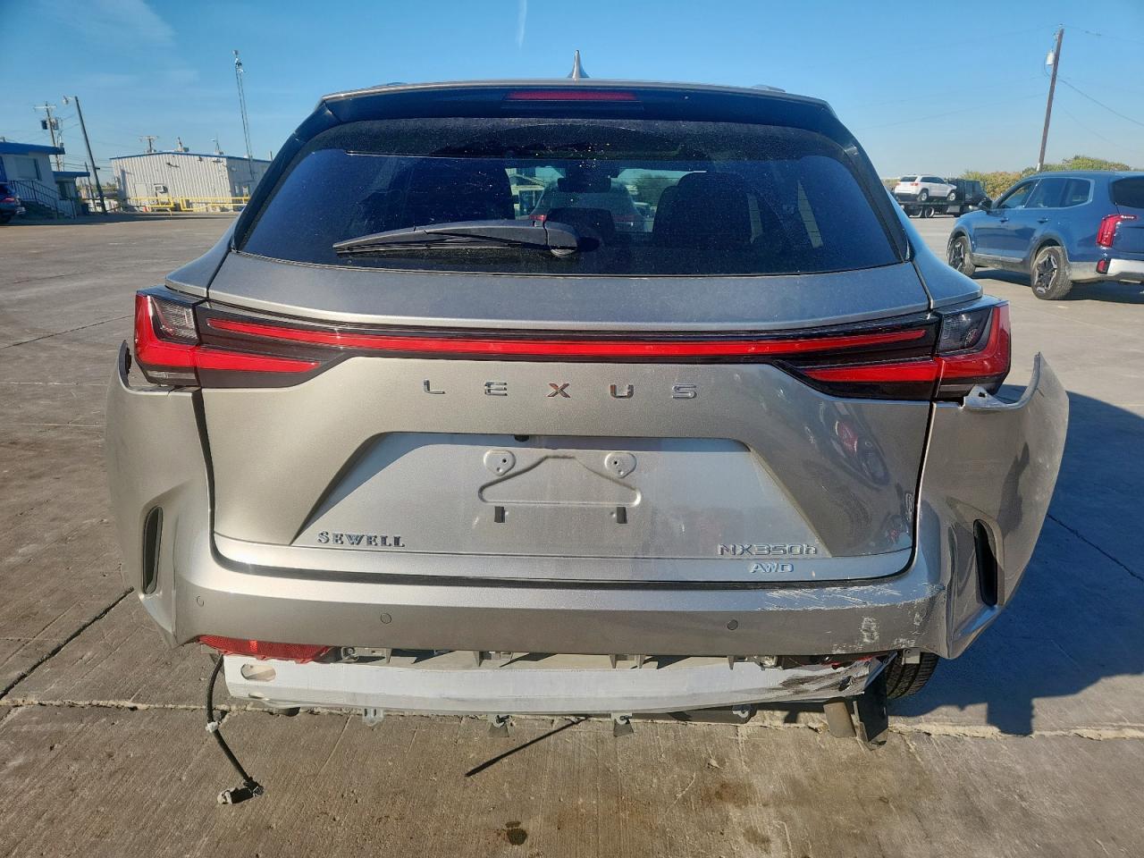 LEXUS NX 350H BASE