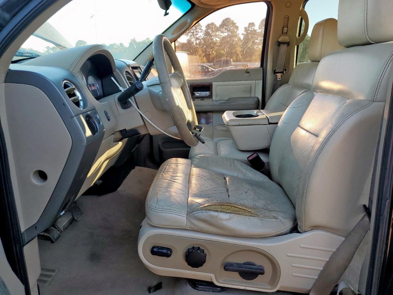 Lot #3311611310 2004 FORD F150 SUPER