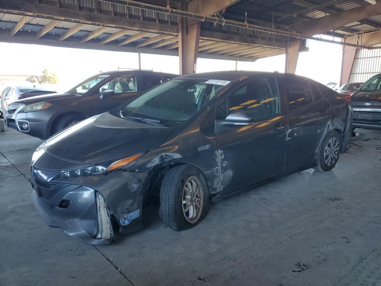 TOYOTA PRIUS PRIME LE