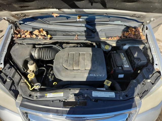 2012 CHRYSLER TOWN & COU - 2C4RC1CG3CR267284